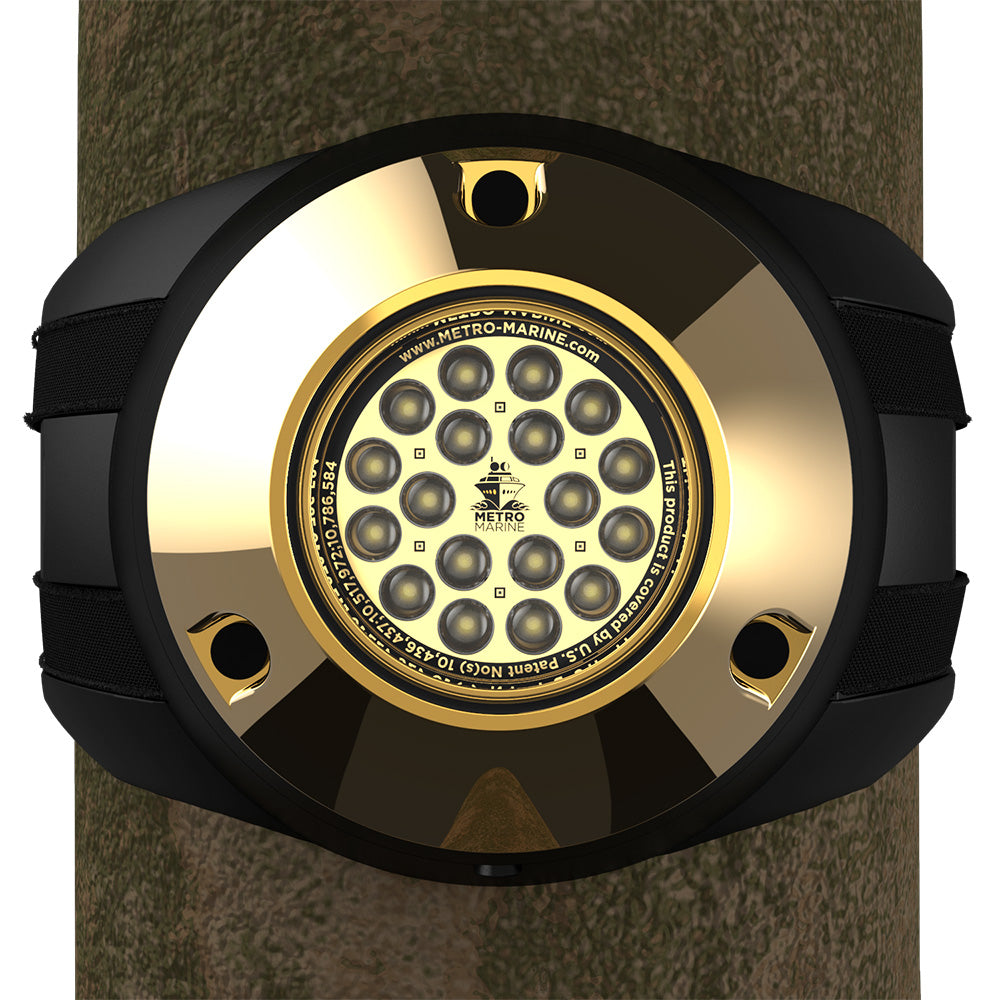 Metro Marine HighOutput Piling Mount Underwater Light wIntelligent Monochromatic LEDs  White 90 Beam FPMR1W390